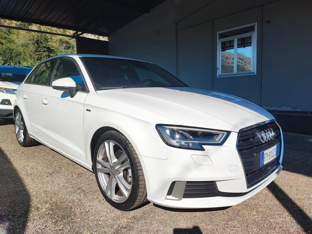 Audi A3 SPB 35 TFSI COD Admired