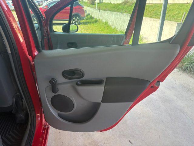 RENAULT Modus 1.2 16V DOPPIO TRENO DI GOMME OK NEOPATENTATI