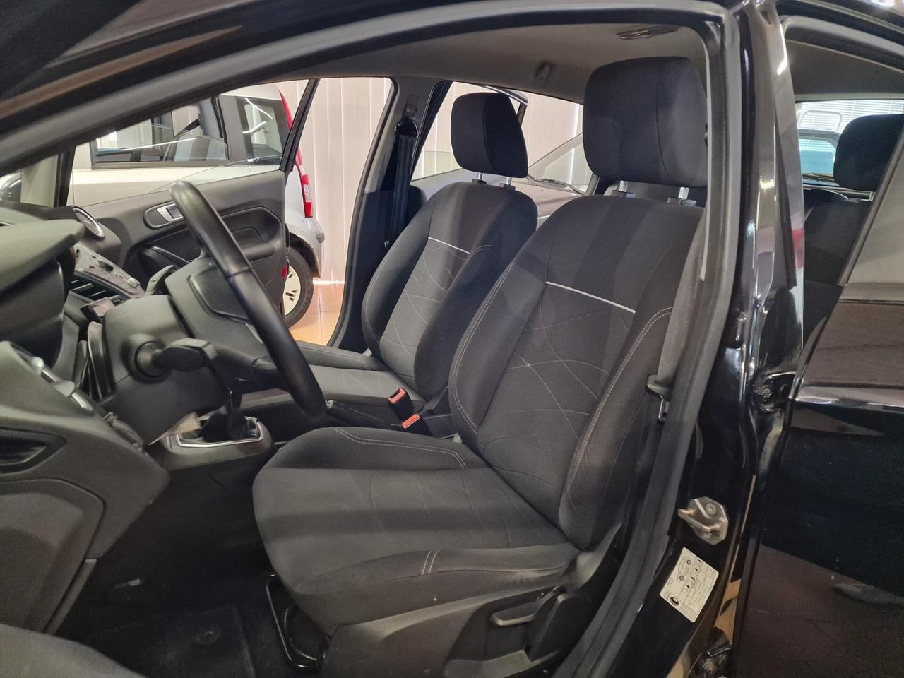 Ford Fiesta 1.5 TDCi 75CV 5 porte Titanium