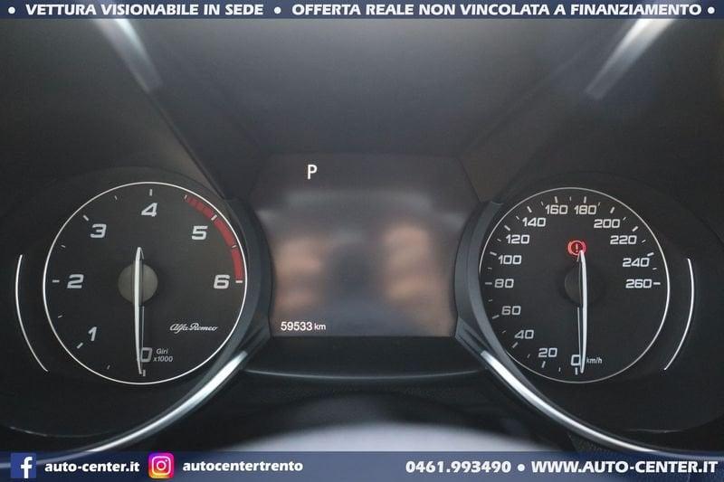 Alfa Romeo Giulia 2.2 D 210CV AT8 AWD Q4 VELOCE