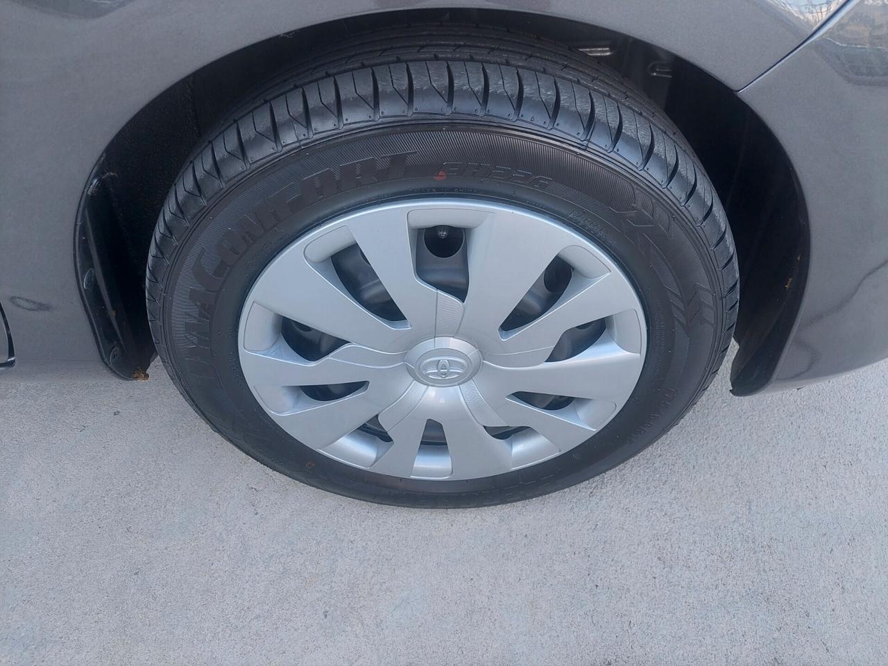 Toyota Yaris 1.0 5 porte SOLI86.000KM NUOVISSIMA