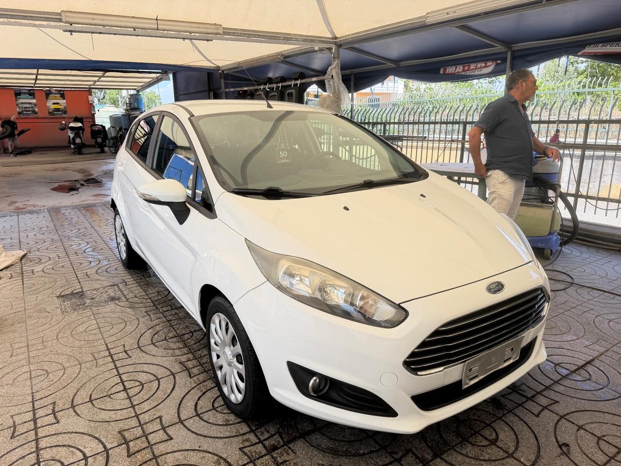 Ford Fiesta 1.4 5 porte Bz.- GPL Business