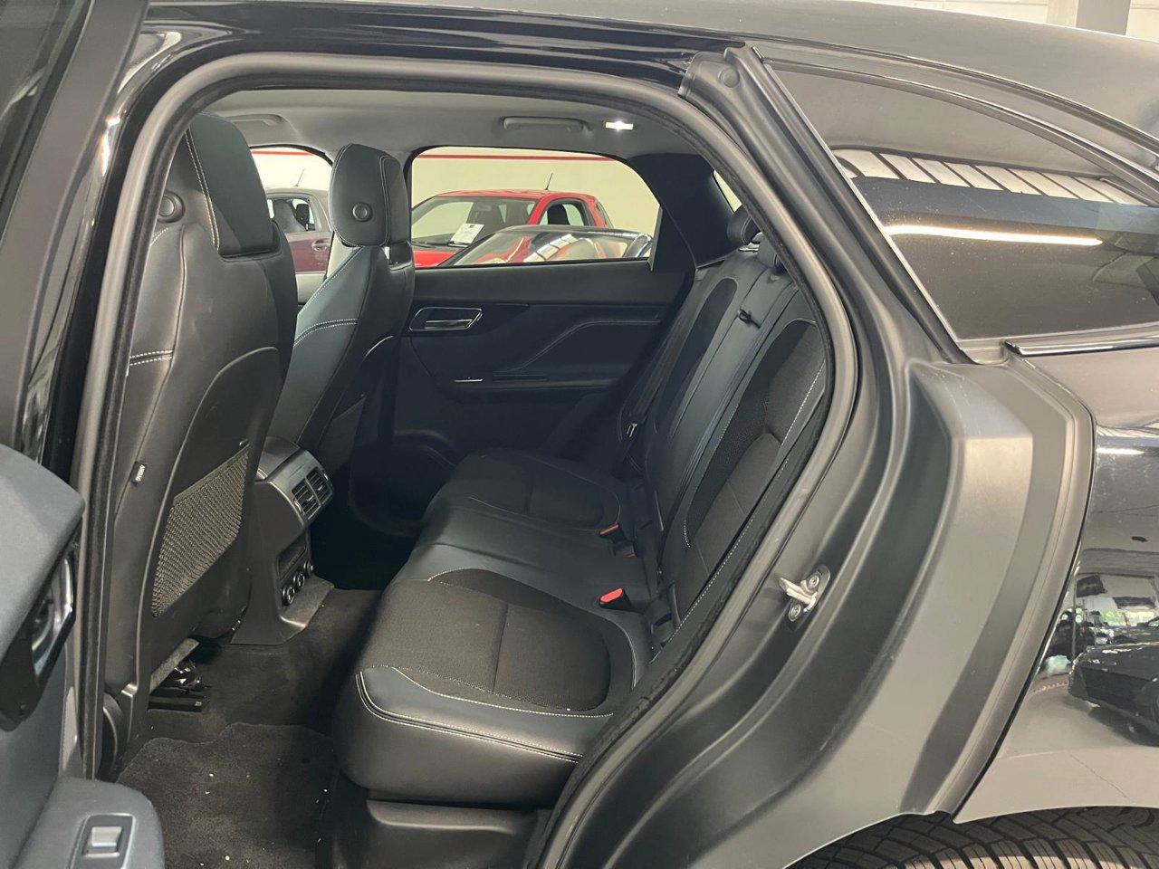 Jaguar F-Pace 2.0d R-Sport awd 180cv auto