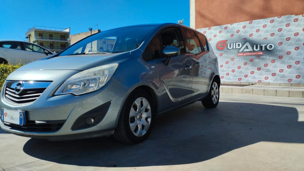 Opel Meriva 1.3 CDTI 95CV ecoFLEX Cosmo