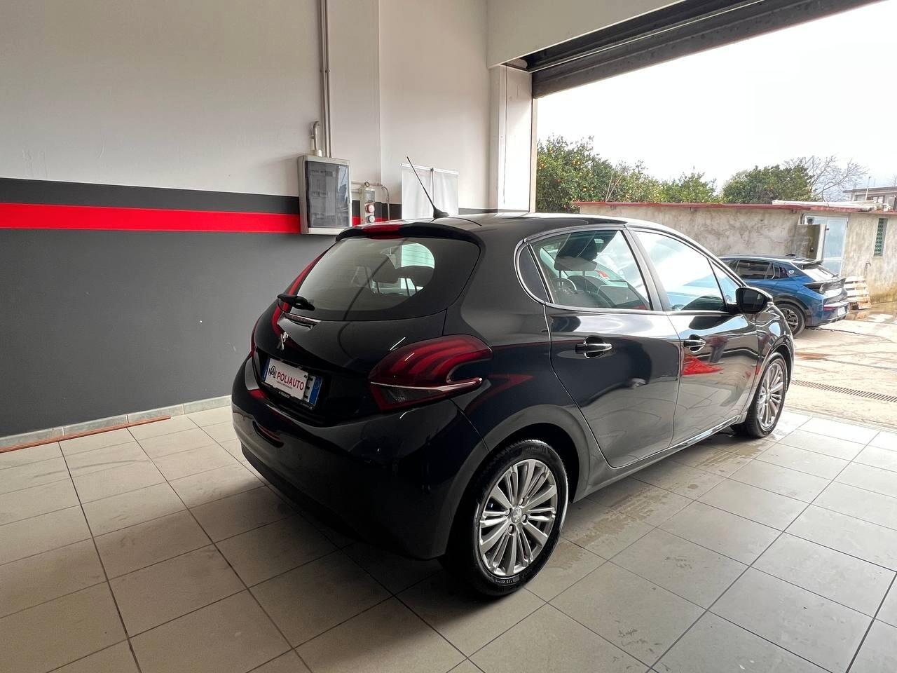 Peugeot 208 PureTech 82 5 porte Active