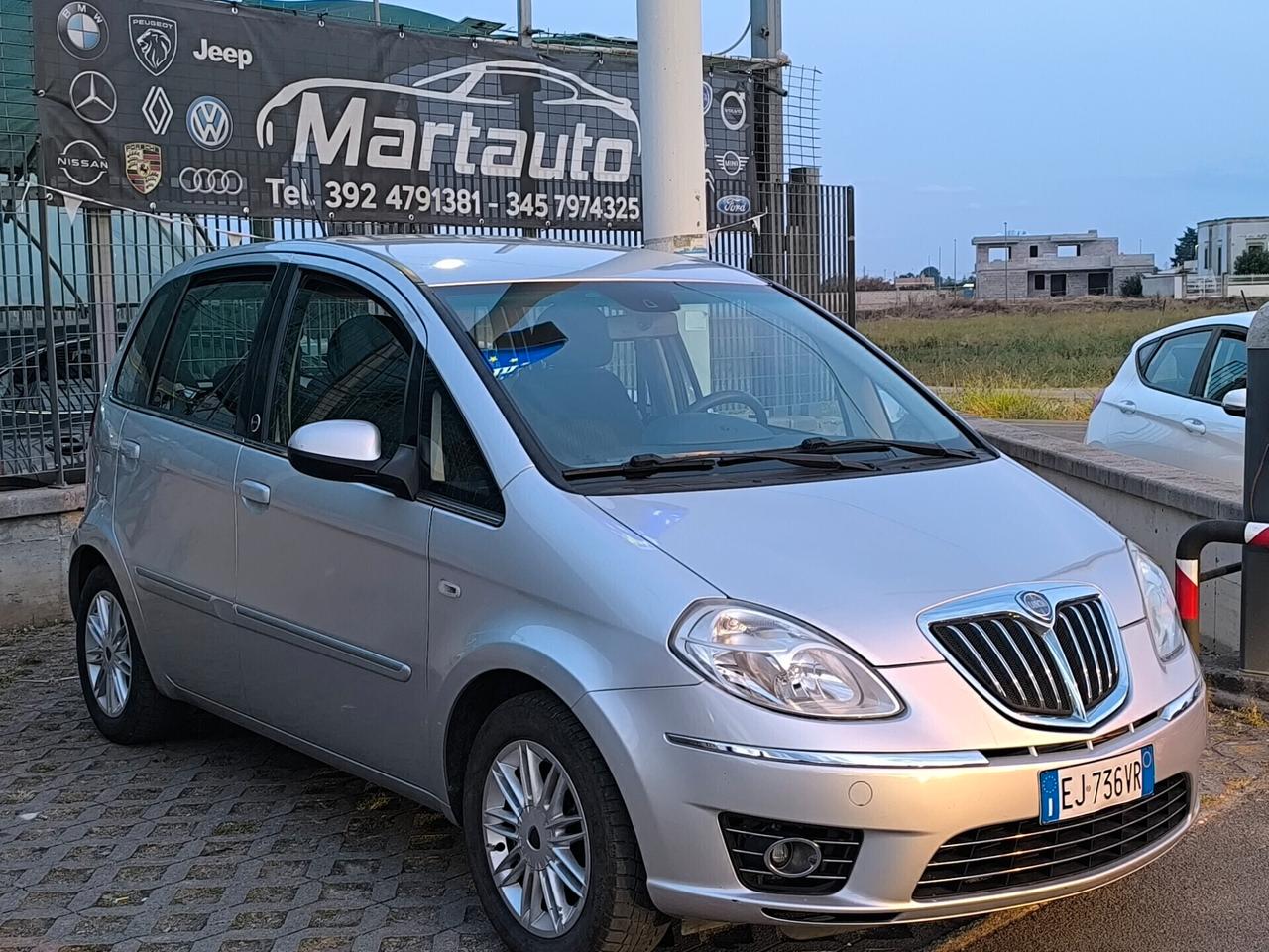 LANCIA MUSA ECOCHIC GPL CASA MADRE 1 PROPRIETARIO