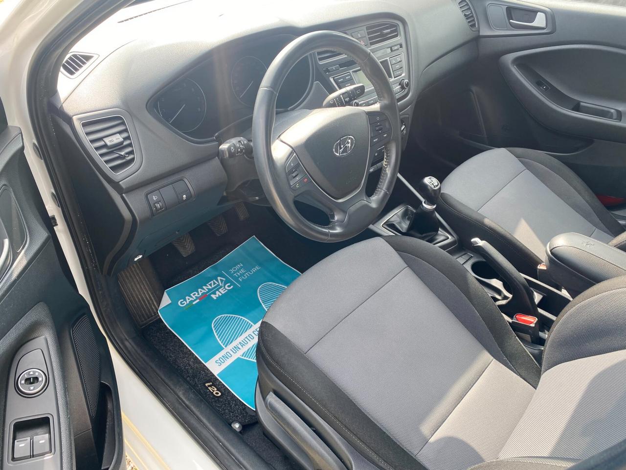 HYUNDAI - i20 - 1.2 GPL 5p. Blackline - NEOPATENTATI - FINANZIABILE - PERMUTE