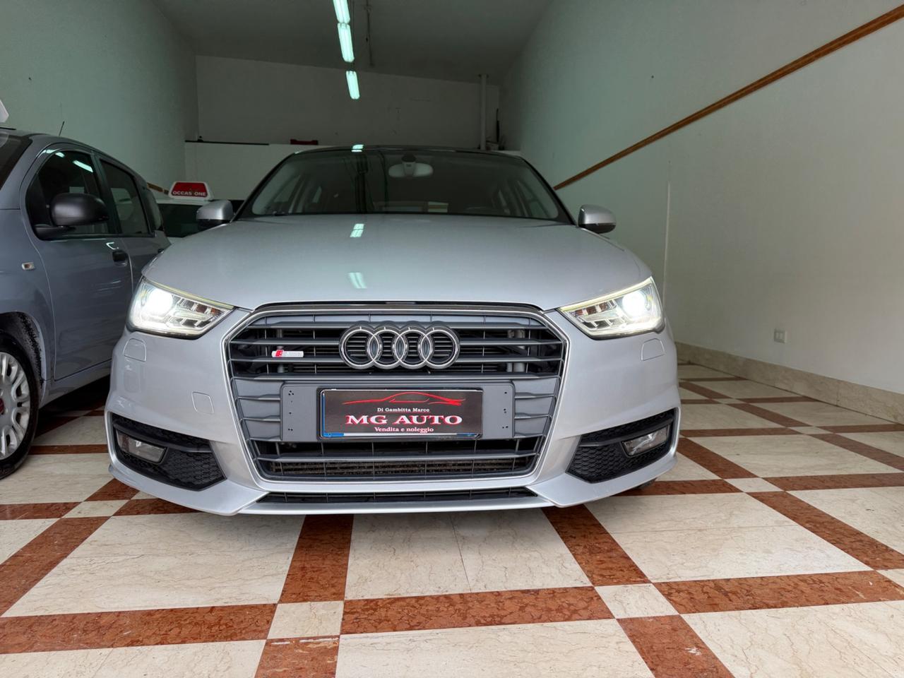 Audi A1 1.6 TDI S line edition plus