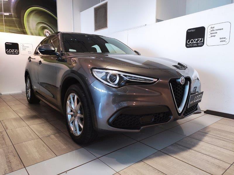 ALFA ROMEO Stelvio - Stelvio 2.2 Turbodiesel 210 CV AT8 Q4 Executive