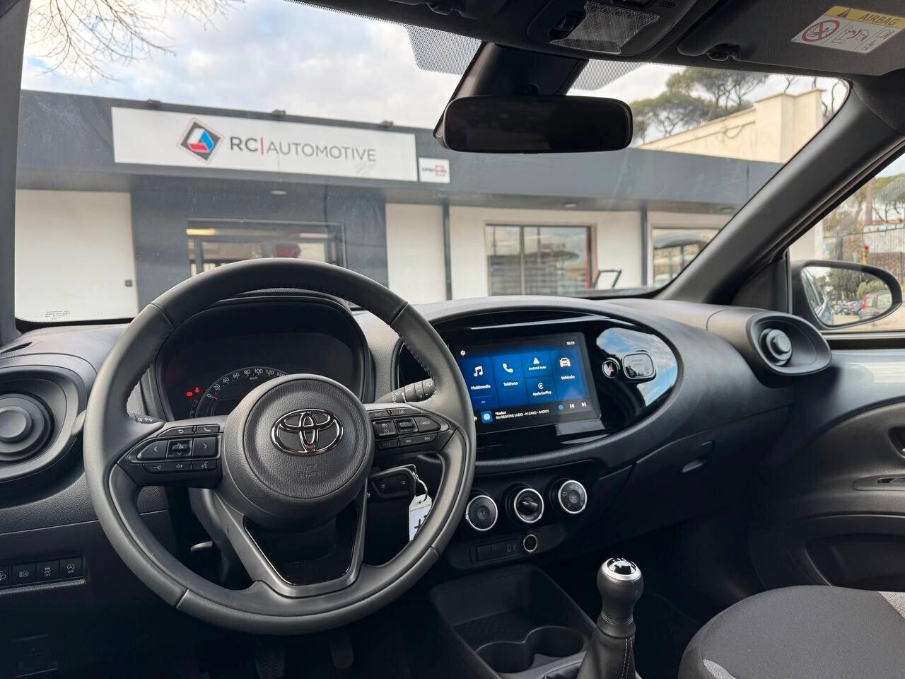 Toyota Aygo X CROSS 1.0 ACTIVE LOOK | GAMMA IN PRONTA CONSEGNA