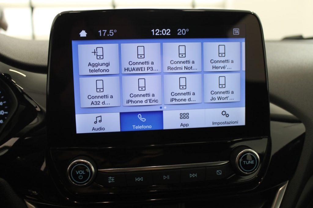 FORD Fiesta 1.0 Flexifuel Titanium