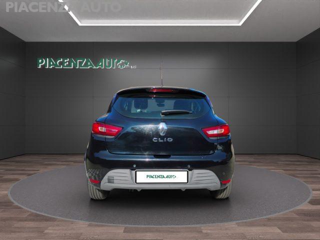 RENAULT Clio 1.2 75CV 5 porte.NAVIGATORE..NEO PATENTATI