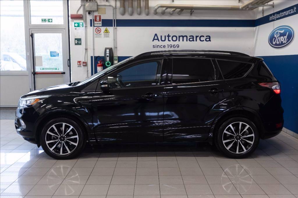FORD Kuga 1.5 tdci ST-Line s&s 2wd 120cv del 2017