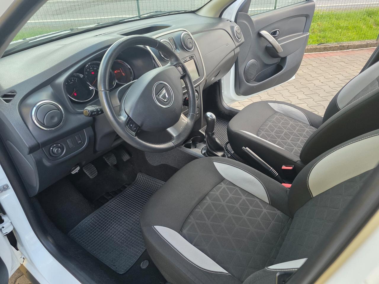 Dacia Sandero 1.5 dCi 8V 90CV garantita 12 mesi