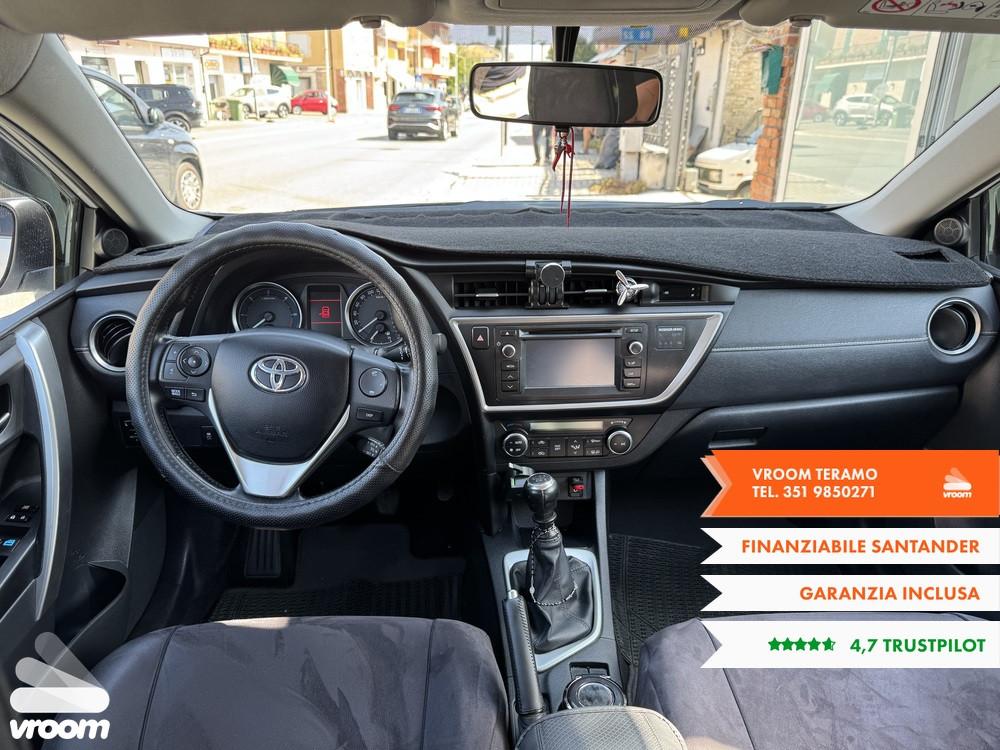 TOYOTA Auris 1.4 D-4D Lounge Garanzia ufficiale
