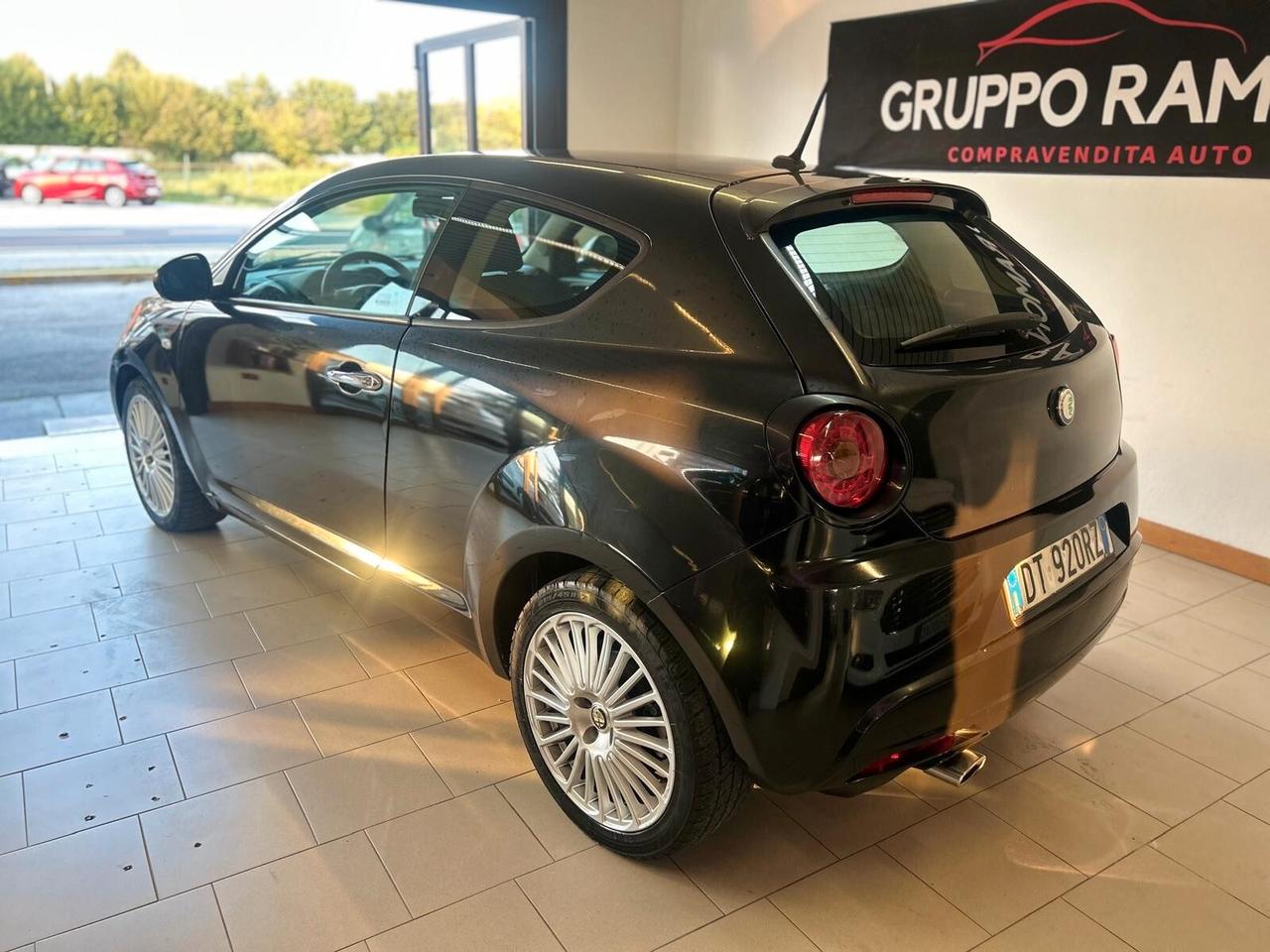 Alfa Romeo MiTo 1.4 T 155 CV Distinctive Sport Pack