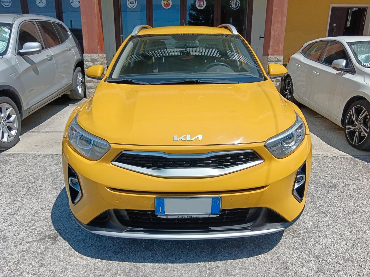 Kia Stonic 1.2 DPI 84CV RETROCAMERA CARPLAY