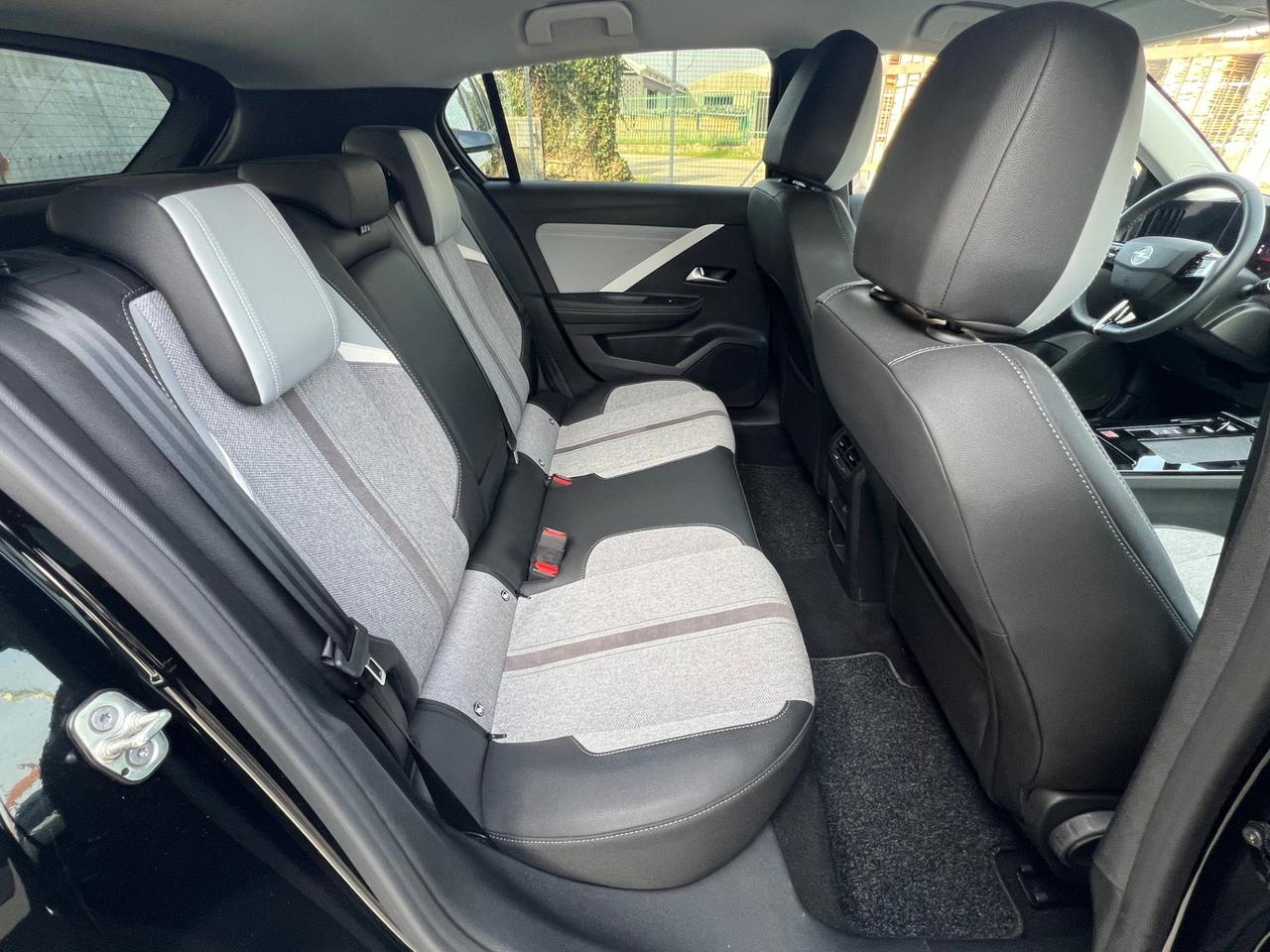 Opel Astra 1.6 Plug-in Hybrid 150 CV Elegance FINANZIABILE