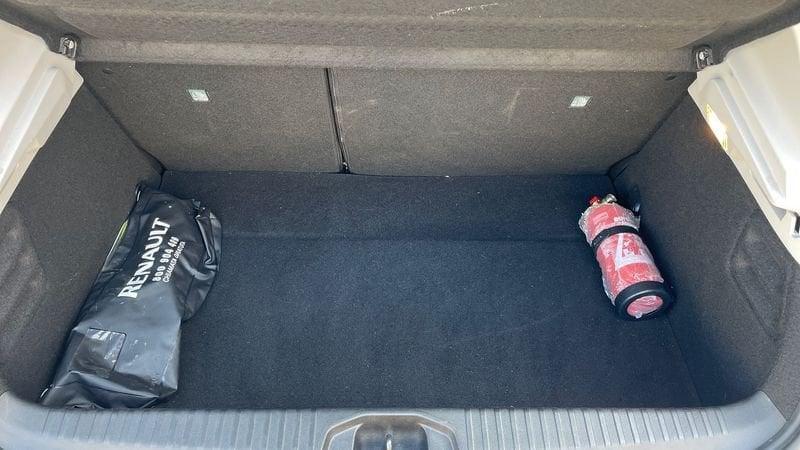 Renault Clio 1.6 E-Tech hybrid Zen 140cv auto