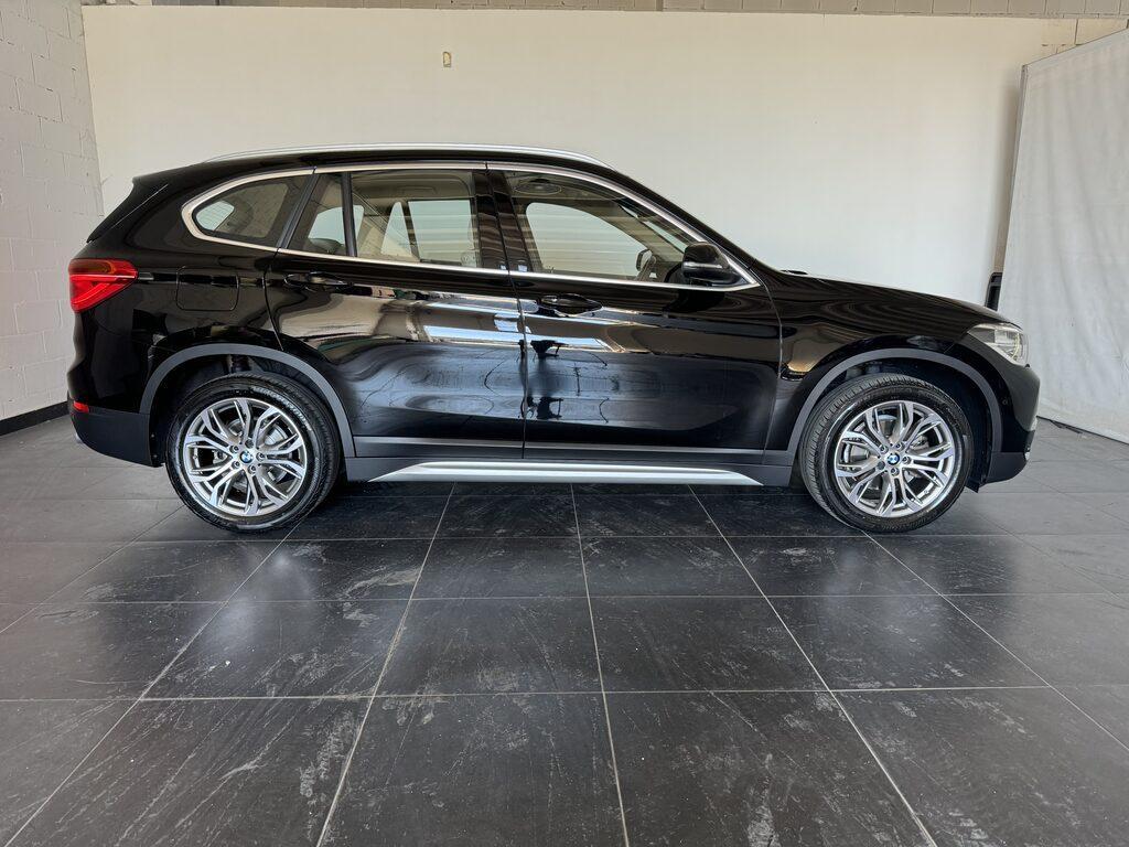 BMW X1 18 d xLine xDrive Steptronic