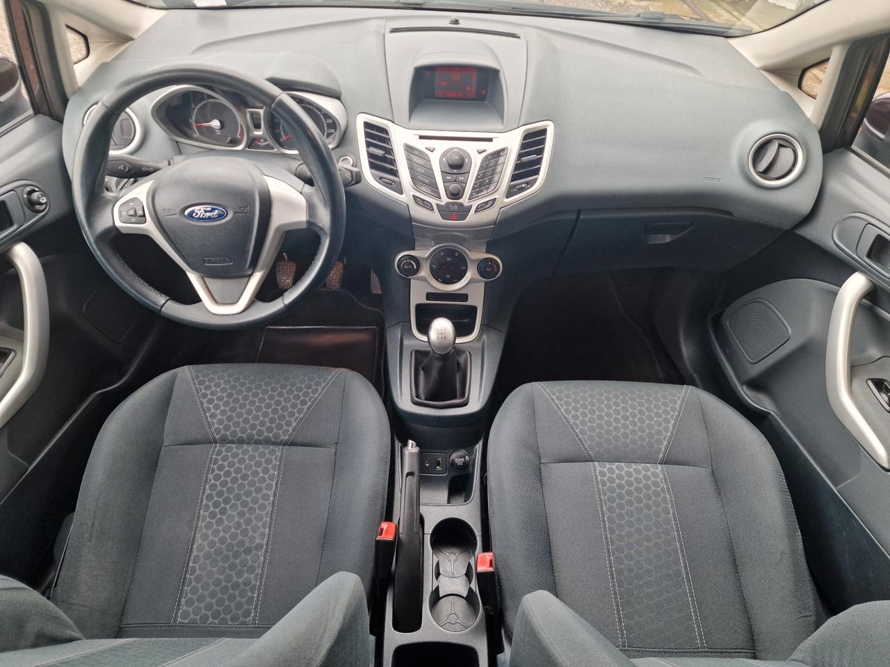 Ford Fiesta 1.2 82cv 5p