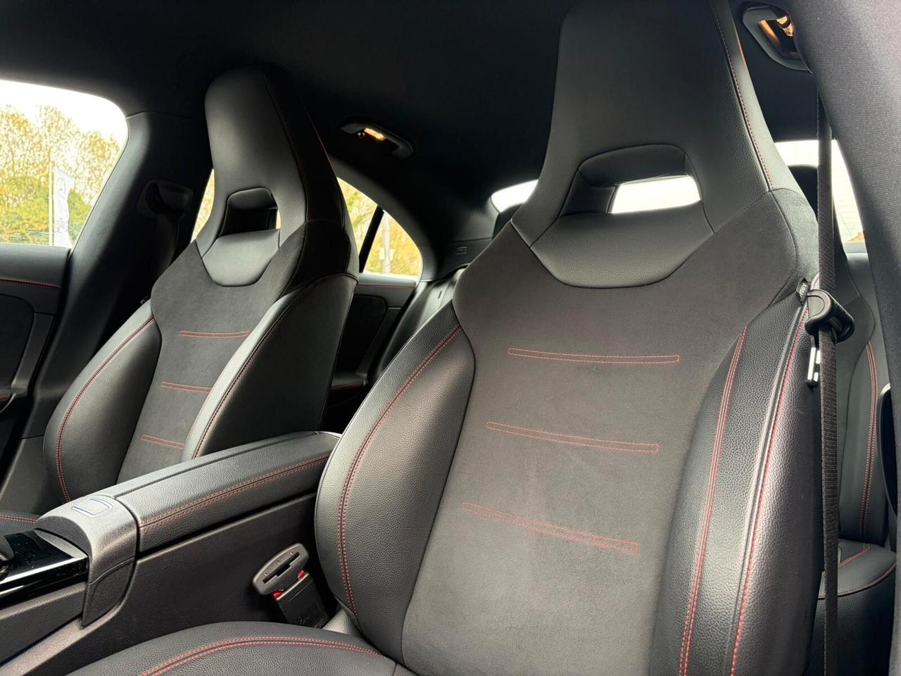 Mercedes-benz CLA 200 Automatic Premium