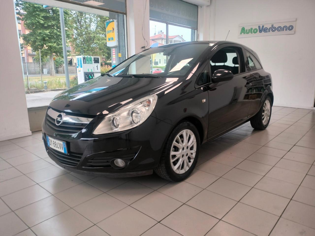 Opel Corsa 1.2 5 porte Easytronic Enjoy