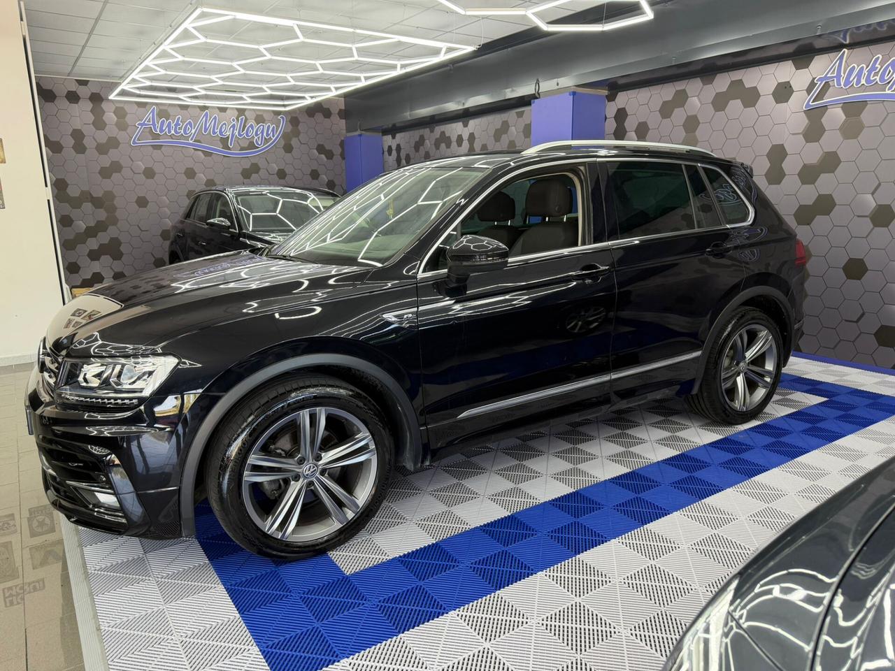 Volkswagen Tiguan 2.0 TDI 150 CV SCR DSG R-Line