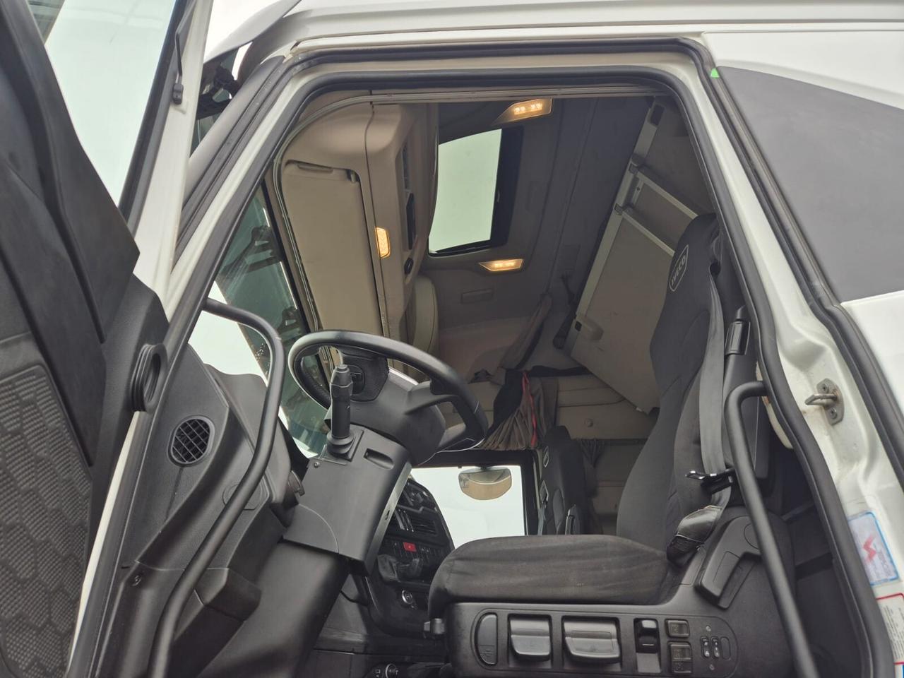 IVECO STRALIS AS440/480 (C80)