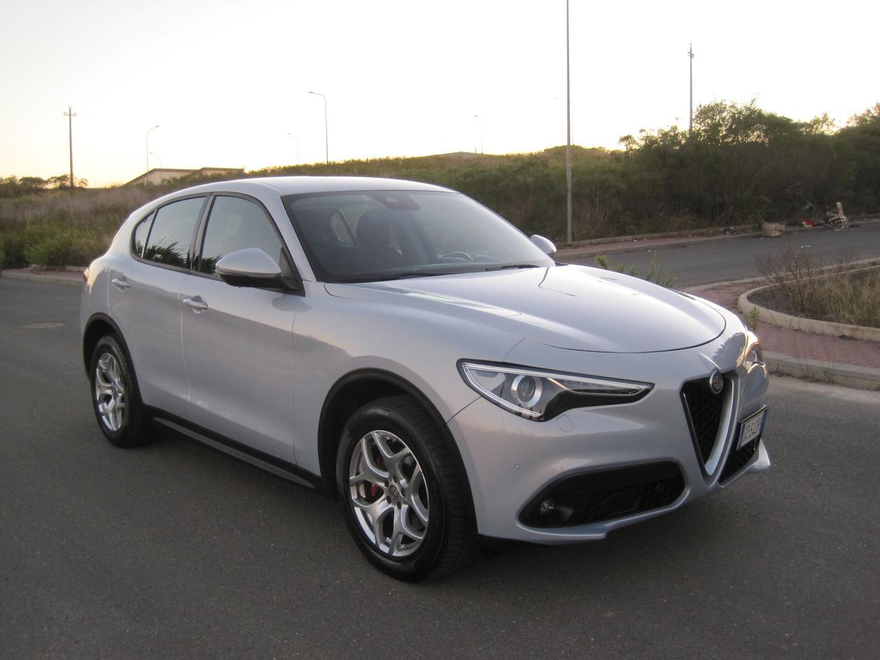 Alfa Romeo Stelvio 2.2 Turbodiesel 190 CV AT8 Q4 Business