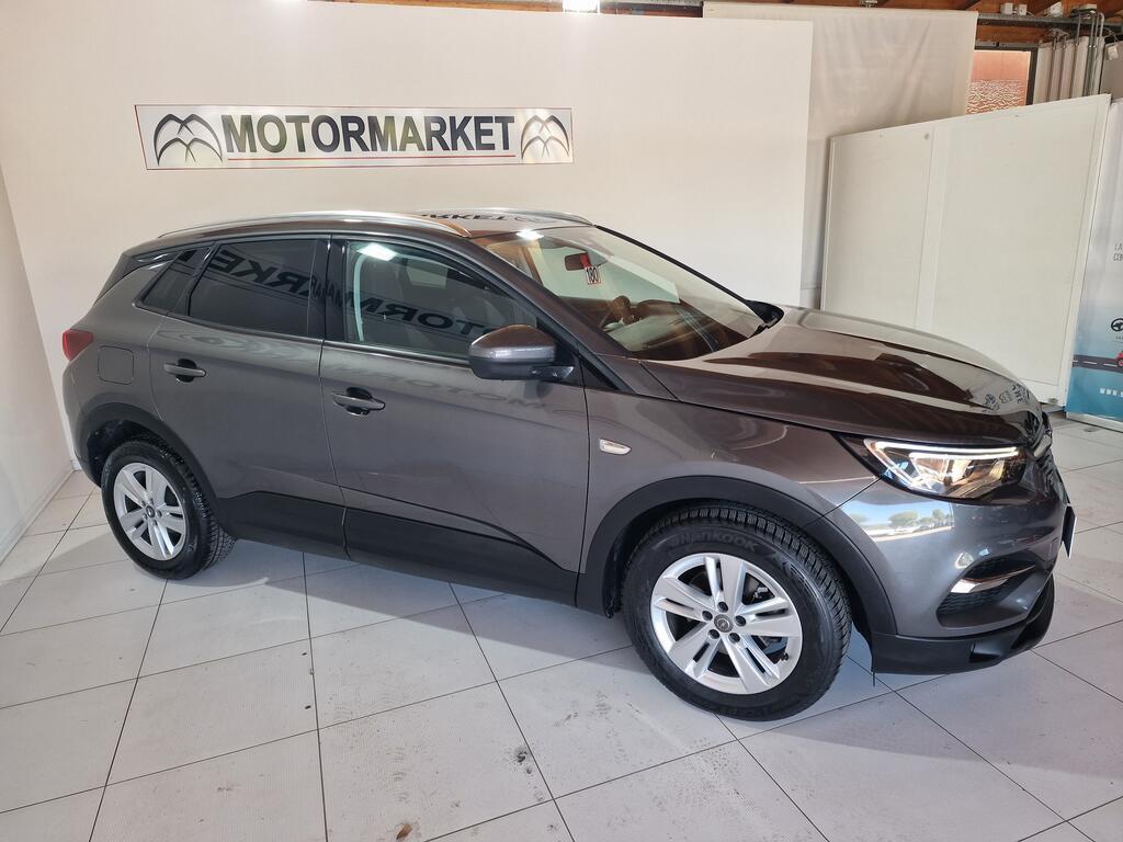 Opel Grandland X 1.2 120 Anniversary