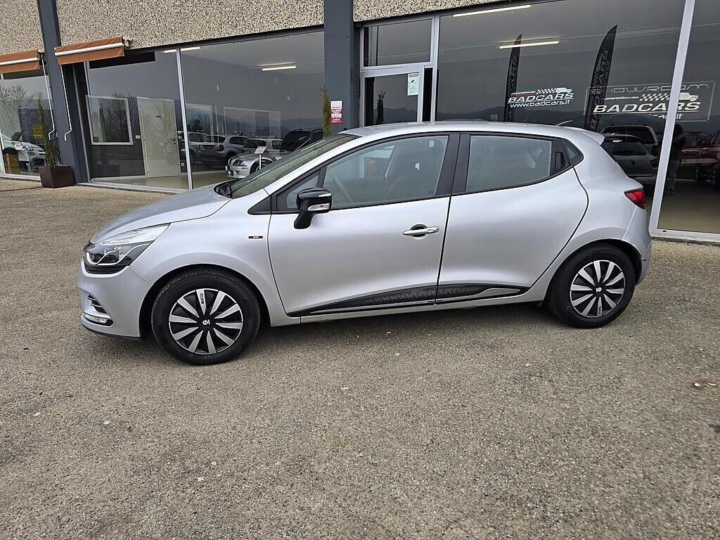 Renault Clio dCi 90 CV 5 Moschino Intens