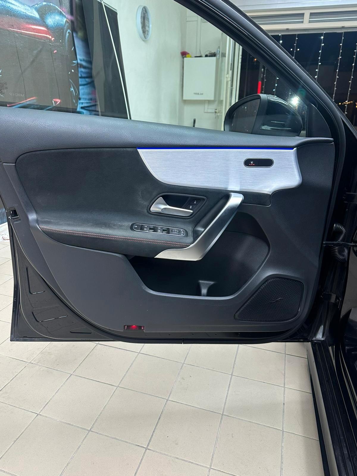 Mercedes-benz A 200 d Automatic Premium