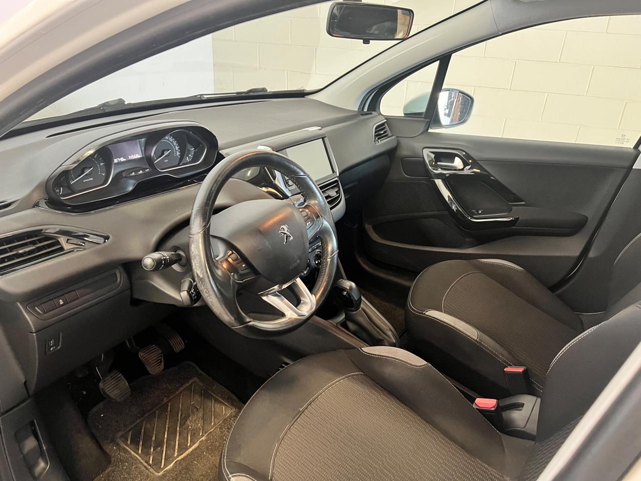 Peugeot 208 1.2 PureTech 82 5 porte Active