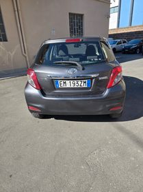 Toyota Yaris 1.0 5 porte Lounge perfetta possibilita 12 mesi garanzia