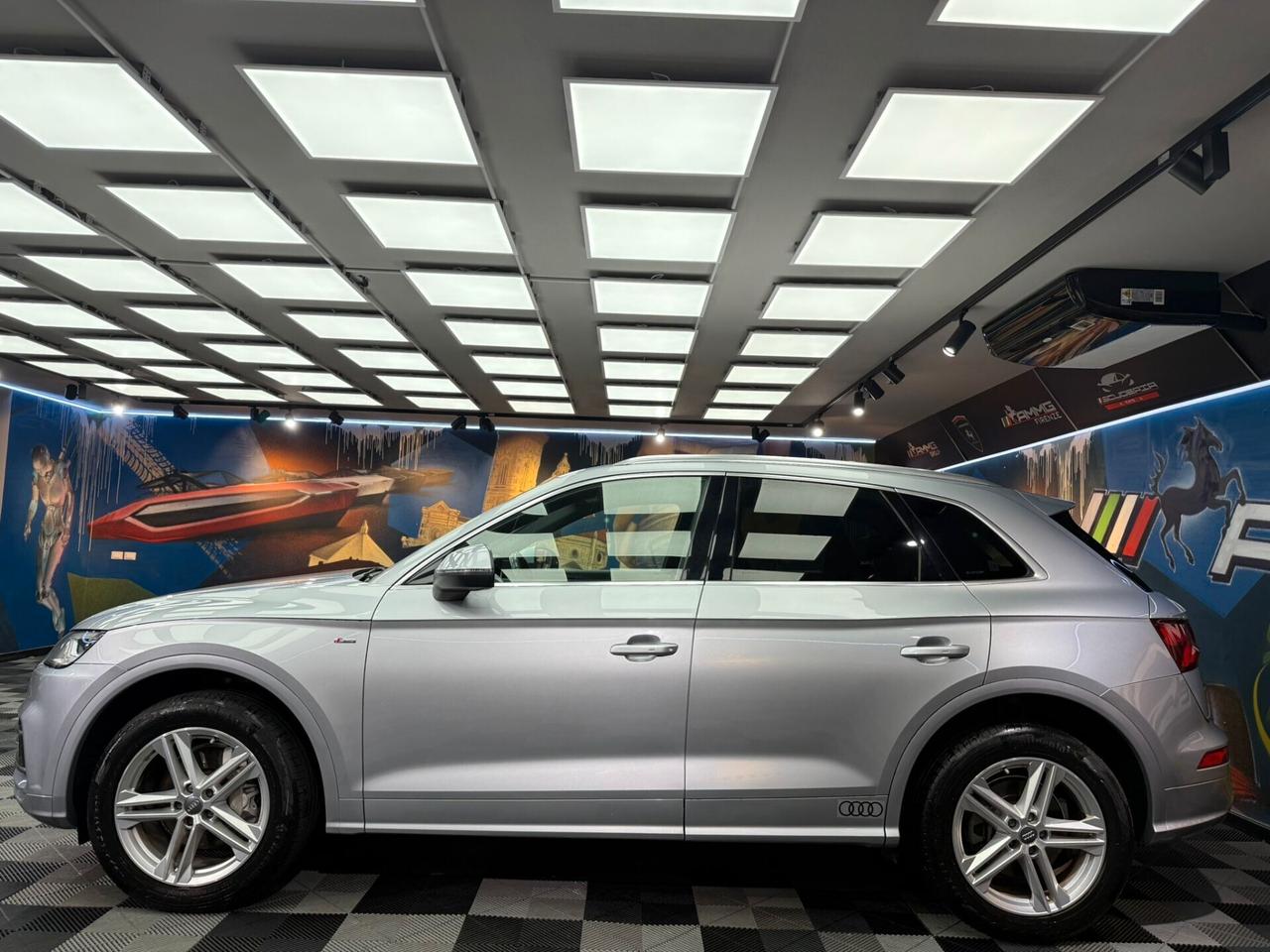 Audi Q5 40 TDI quattro S tronic line plus (508)