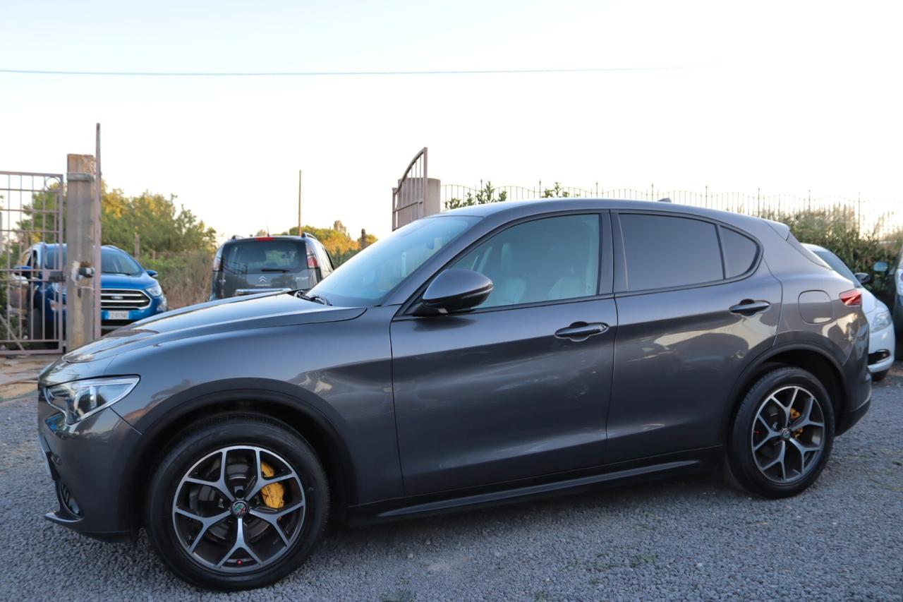 Alfa Romeo Stelvio 2.2 Turbodiesel 210 CV AT8 Q4 Executive