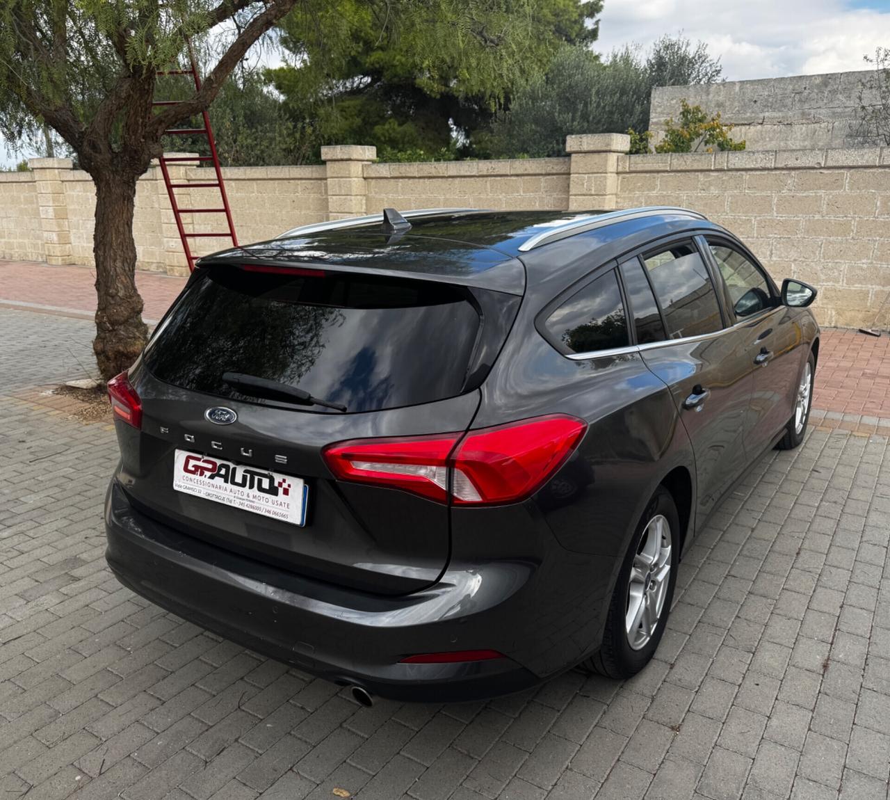 Ford Focus 1.5 TDCI 95 CV TITANIUM