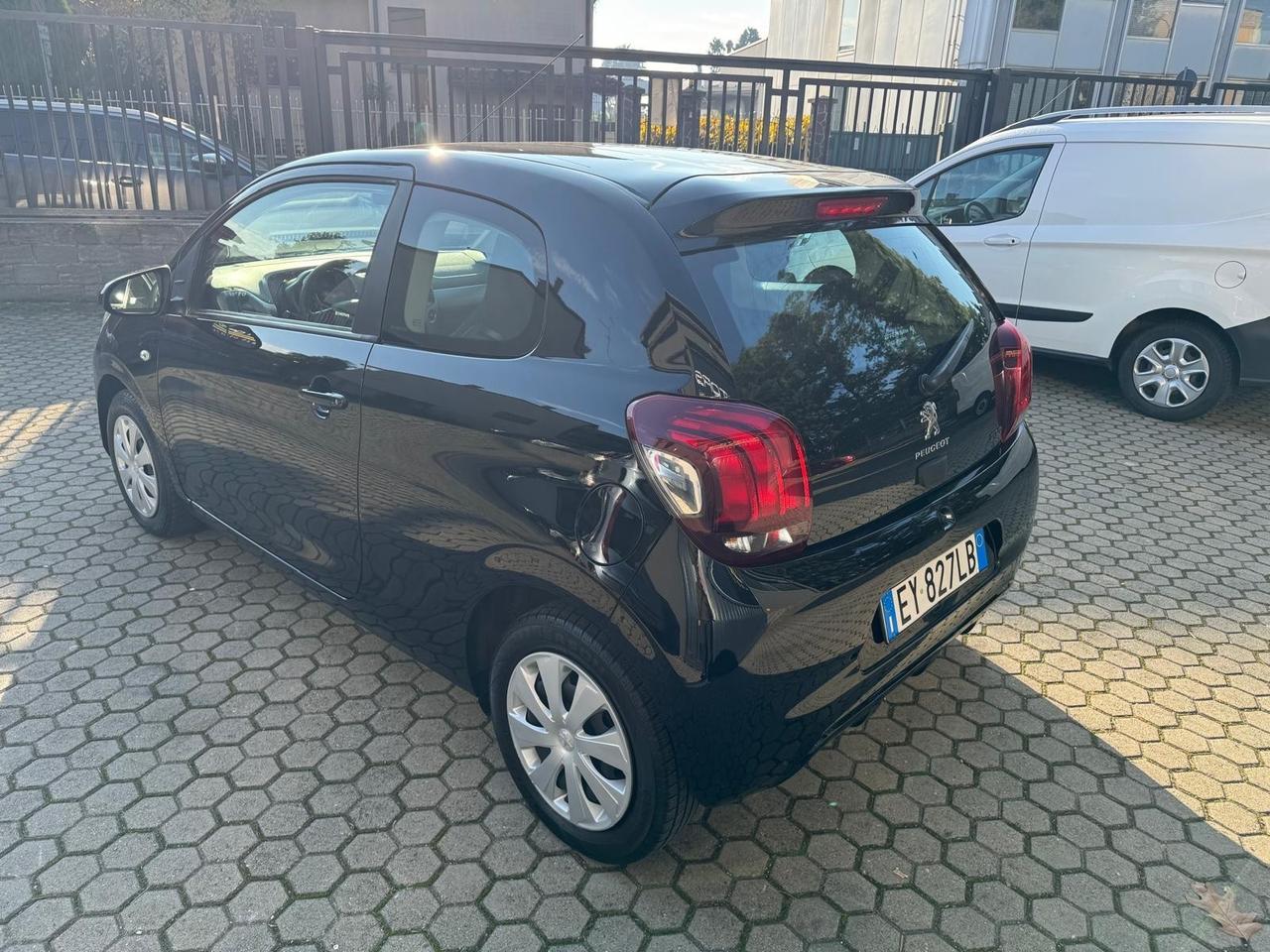 Peugeot 108 1.0 Benzina Neopatentati 5 Porte