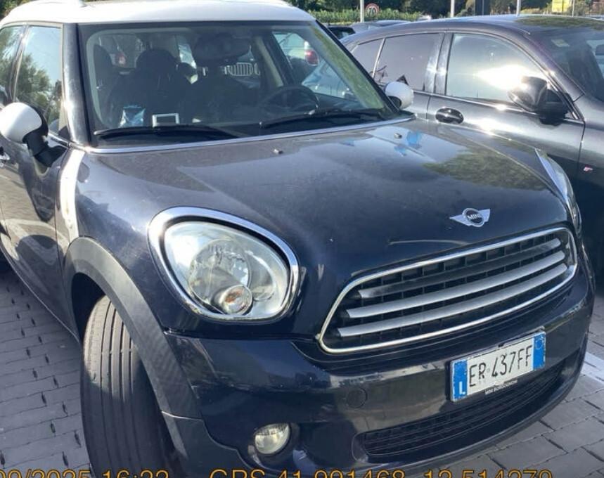 Mini Cooper Countryman 1.6 D blu/bianco