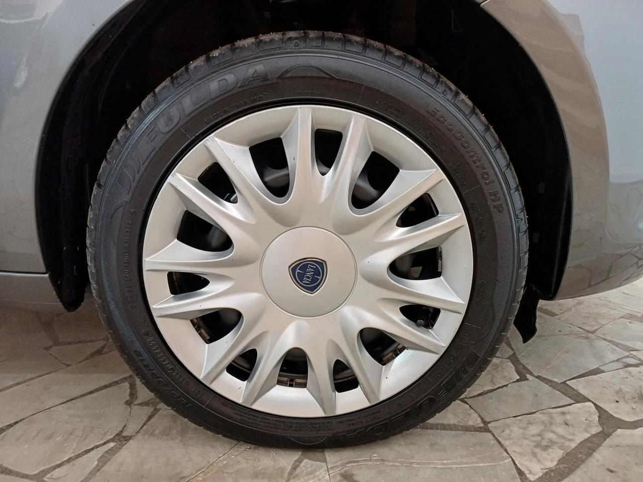 Lancia Ypsilon 1.3 MJT 5 porte OTTIMA - 2016