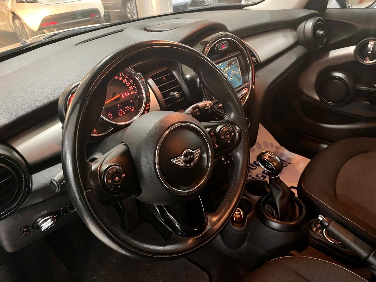 Mini Cooper D 1.5 116CV AUTOMATICA BUSINESS