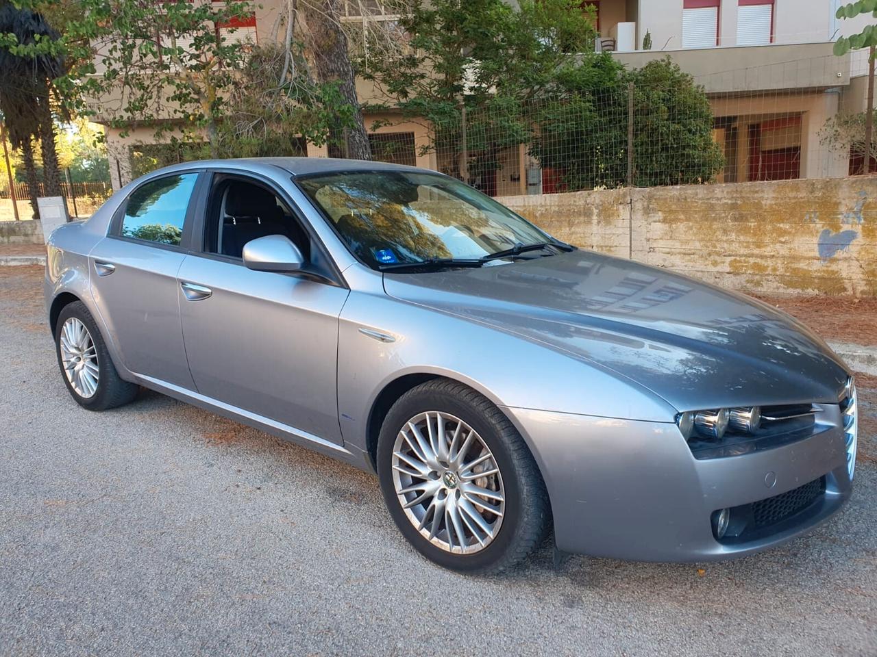 Alfa Romeo 159 1.9 JTDm 16V Exclusive