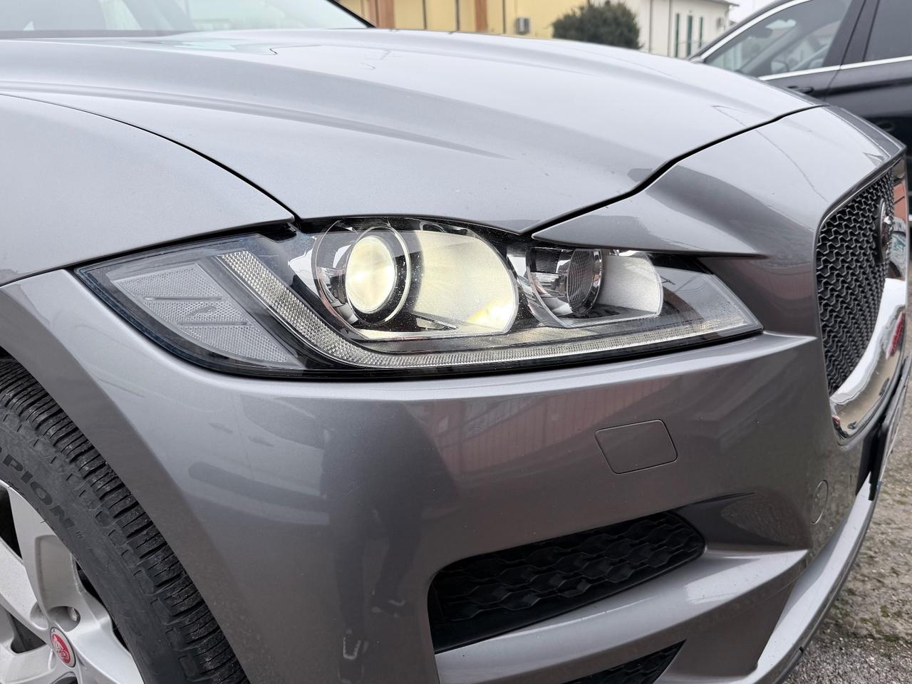 Jaguar F-Pace 2.0 D 180CV 4x4 AWD aut. Prestige Euro6