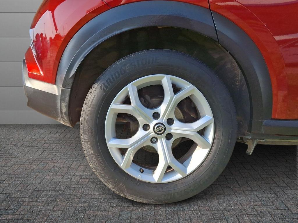 Nissan Juke 1.0 dig-t N-Connecta 114cv