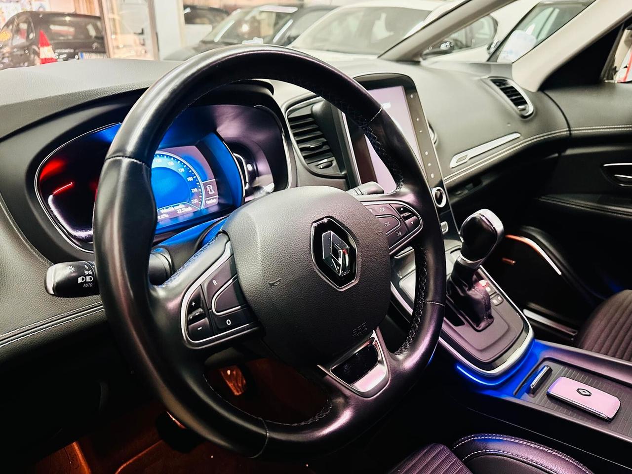 Renault Grand Scenic dCi 110 CV EDC Energy Intens BOSE Edition