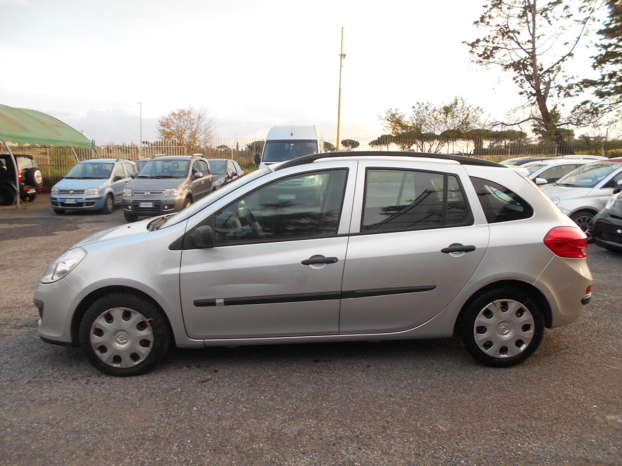 Renault Clio 1.2 16V SporTour CV 75 NEOPATENTATI