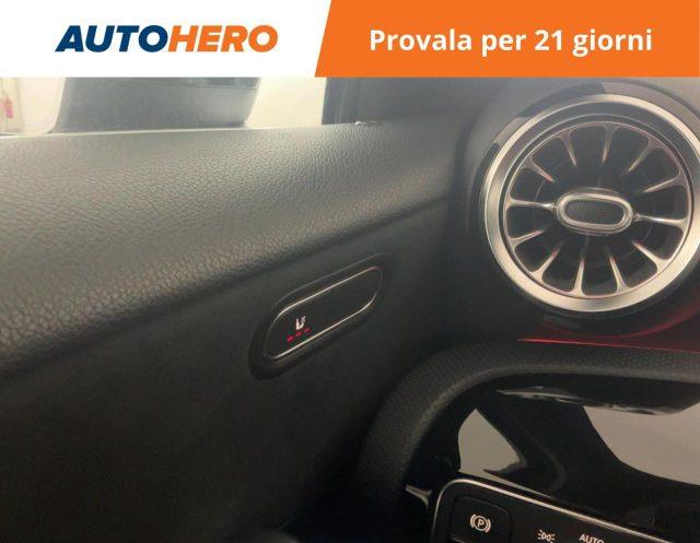 MERCEDES-BENZ A 180 d Automatic Premium