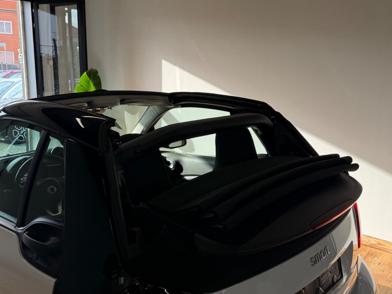 Smart ForTwo CABRIO 1.0 71CV PASSION TWINAMIC LED UNIPRO