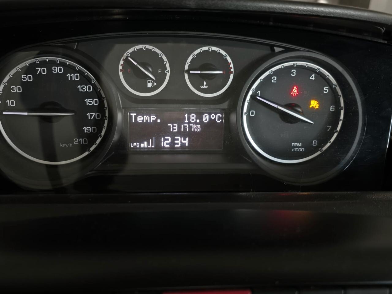 Lancia Ypsilon 1.2 69 CV 5 porte GPL Ecochic Gold
